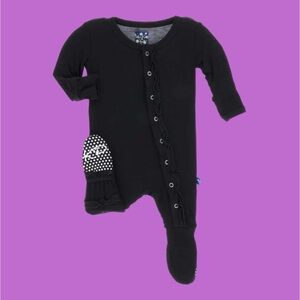 NWT Kickee Ruffle Footie